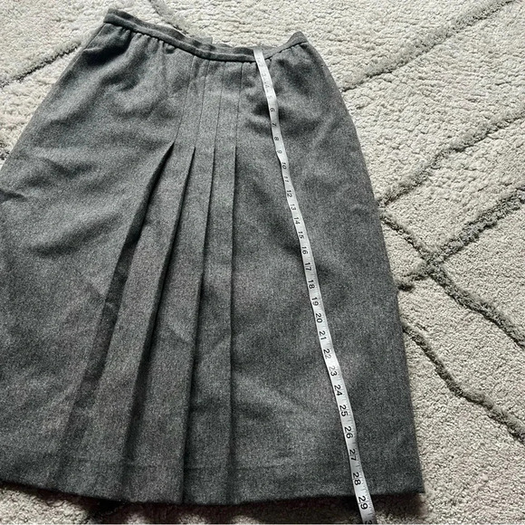 Vintage wool gray midi skirt pleated high rise 28 - Picture 10 of 13